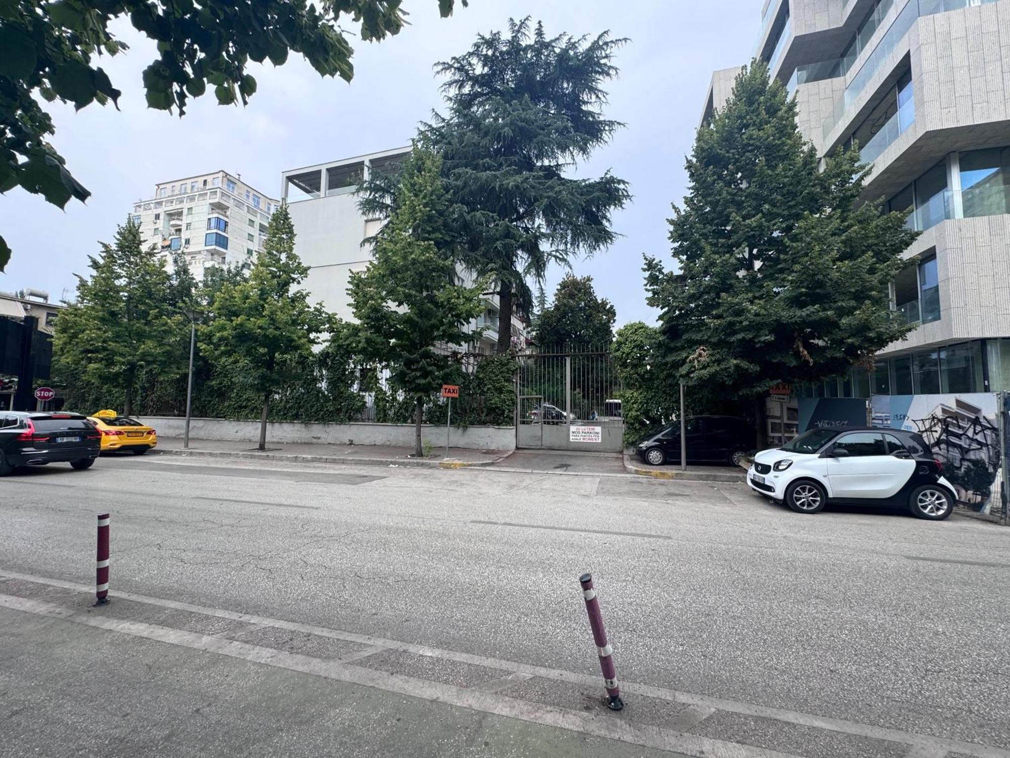 The Hidden Gem Of Blloku Lägenhet Tirana Exteriör bild