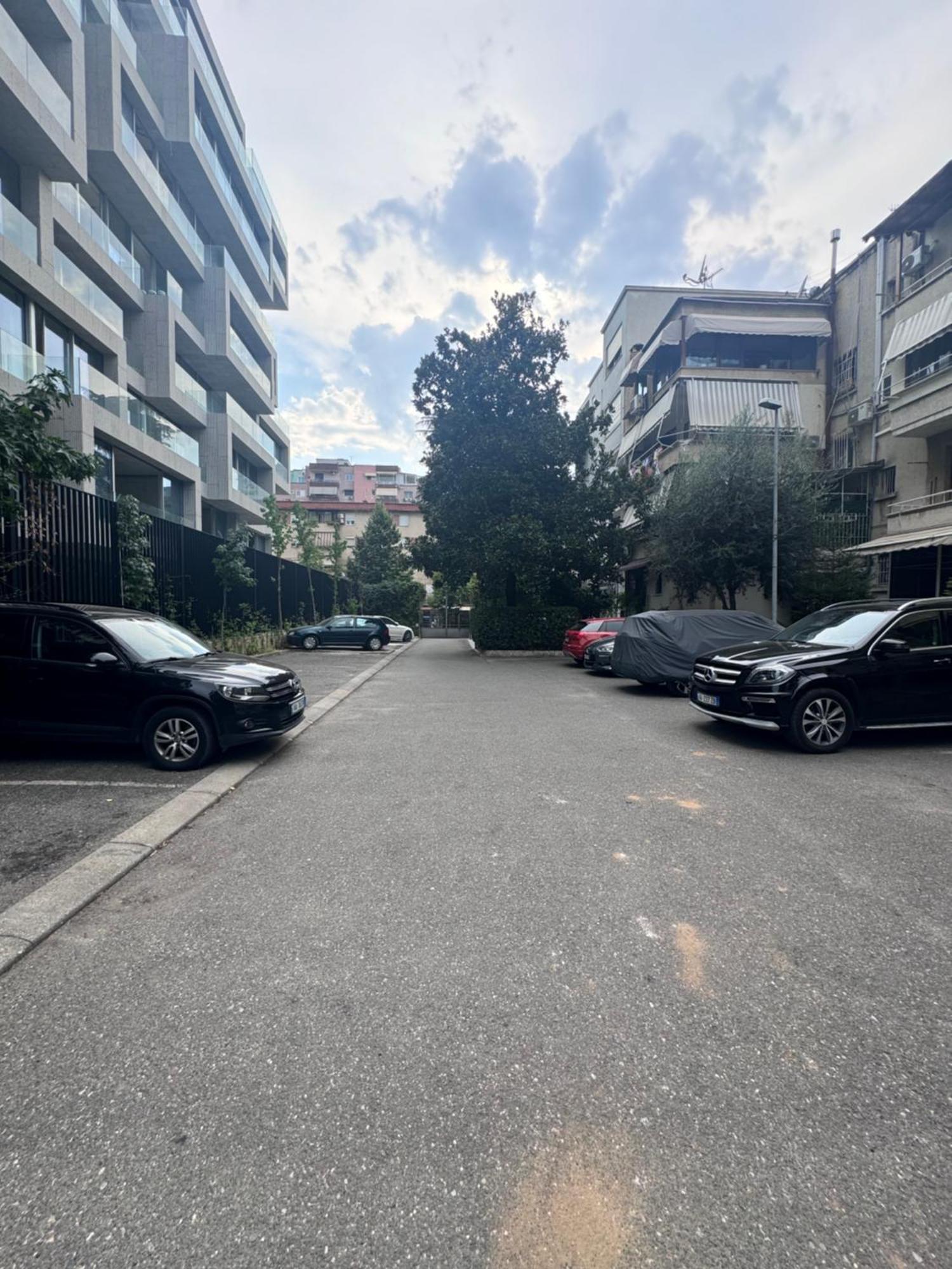 The Hidden Gem Of Blloku Lägenhet Tirana Exteriör bild